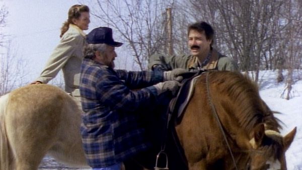 Unsolved Mysteries with Dennis Farina - Episode: 14