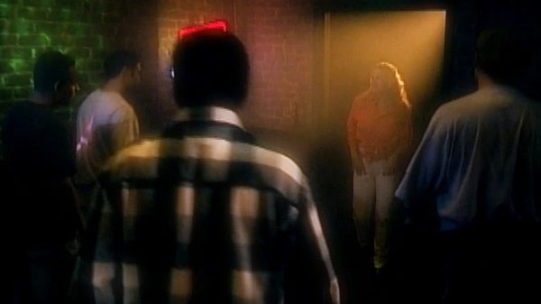 Unsolved Mysteries with Dennis Farina - Episode: 8