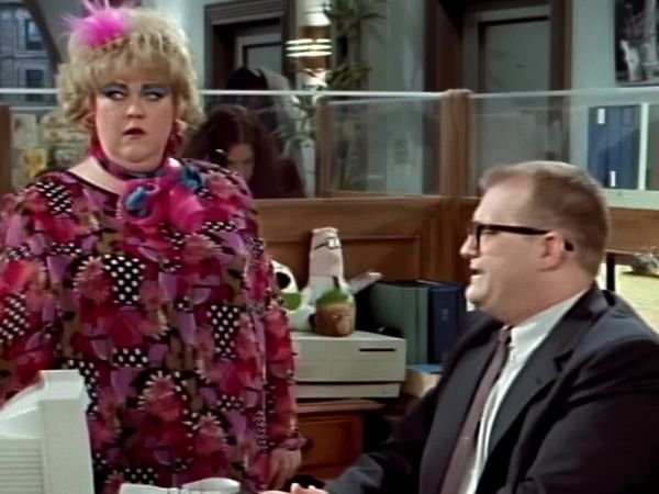The Drew Carey Show - An Atomic Cat Fight