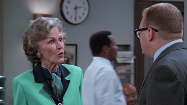 The Drew Carey Show - Strange Bedfellows