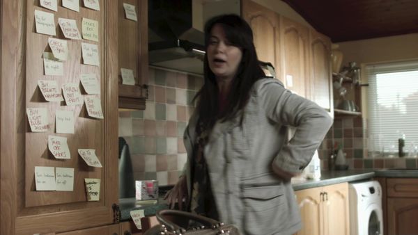 Moving On - Taxi for Linda