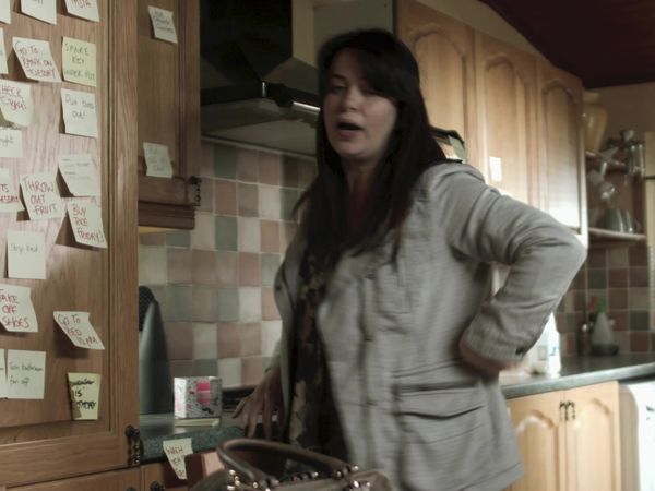 Moving On - Taxi for Linda