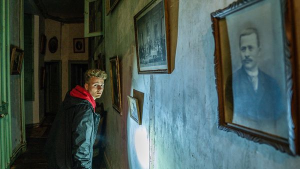 Ghost Chasers: Exploring the Other Side - Chateau de Fougeret - France