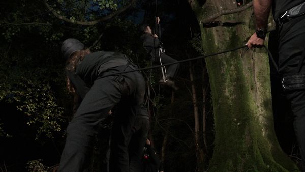 Bear Grylls: Survival School - Episode 10