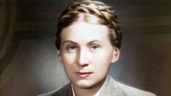 Hitler's Handmaidens - Female Fuhrers