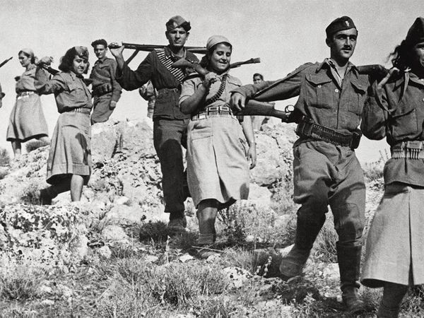How To Lose A War - Conquering Heroes