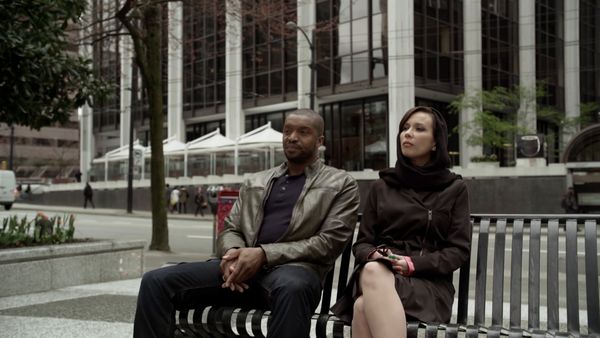 Continuum - 2 minutos de aviso