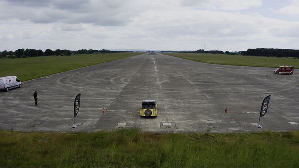 The Flying Kestrel - Ready to race