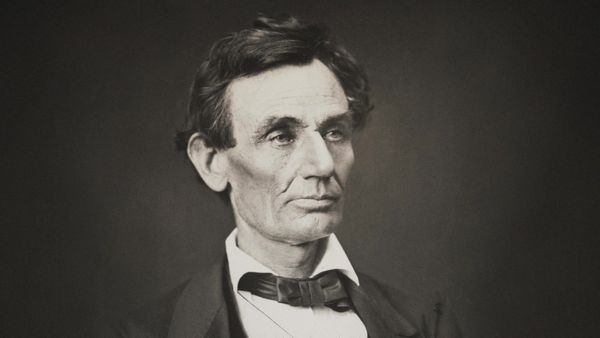 Lincoln: Divided We Stand - Portrait of a Leader