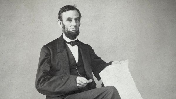 Lincoln: Divided We Stand - A Proclamation