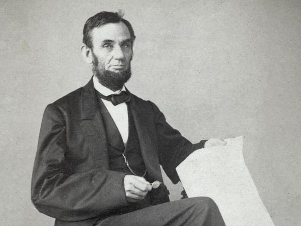 Lincoln: Divided We Stand - A Proclamation