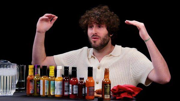 Hot Ones - Lil Dicky Spits Hot Fire While Eating Spicy Wings