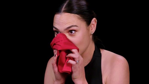 Hot Ones - Gal Gadot Does a Spit Take While Eating Spicy Wings