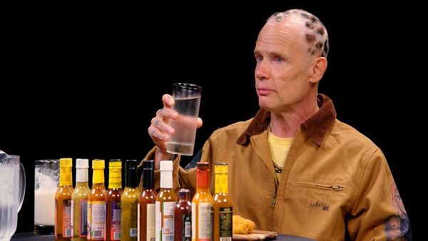 Hot Ones - Flea Is Red Hot While Eating Spicy Wings