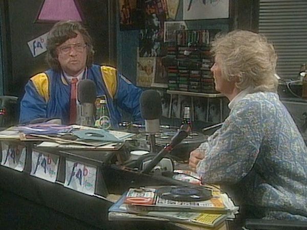 Harry Enfield's Television Programme - Episode 8