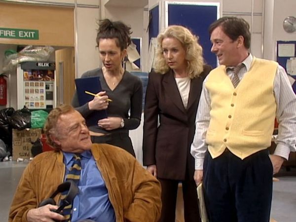 Drop The Dead Donkey - A Bit of an Atmosphere
