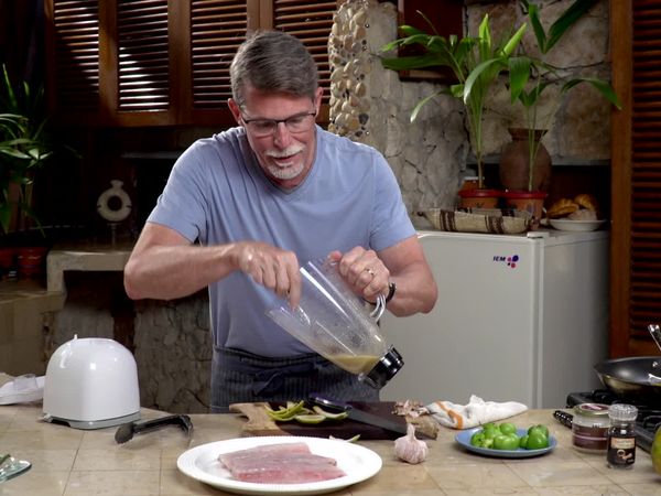 Mexico: One Plate at a Time with Rick Bayless - Cooking Like a Local