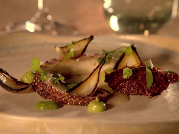 Mexico: One Plate at a Time with Rick Bayless - Examining the Yucatan's Abundant Natural Resources