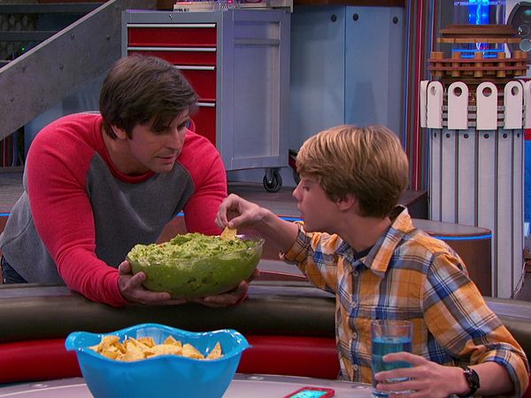 Henry Danger HD - El ritmo continúa