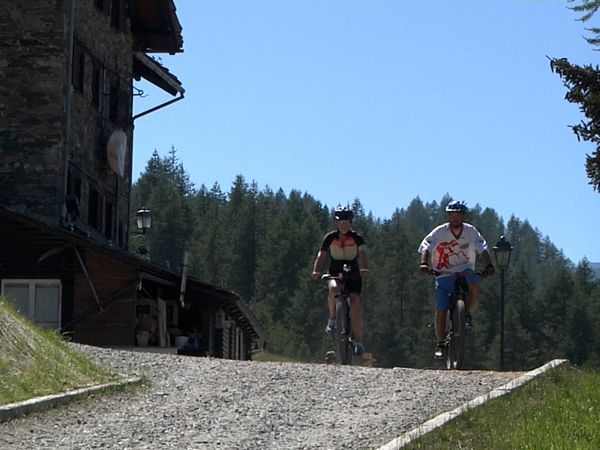 In bici con Filippa - Valtournenche