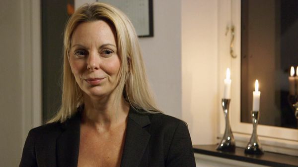 Til Middag Hos - Julie Rugaard