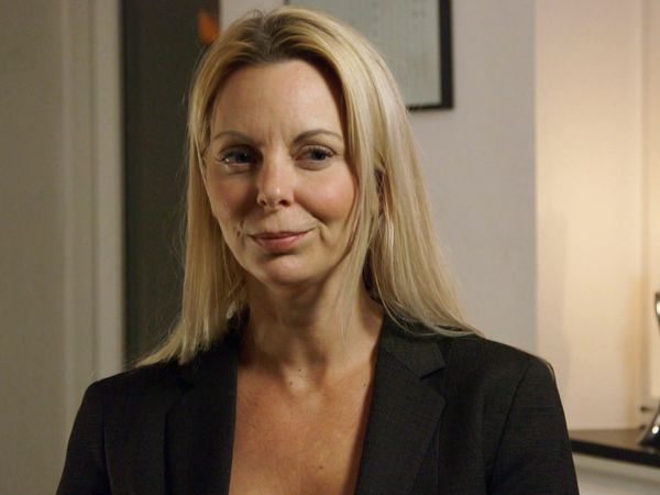 Til Middag Hos - Julie Rugaard