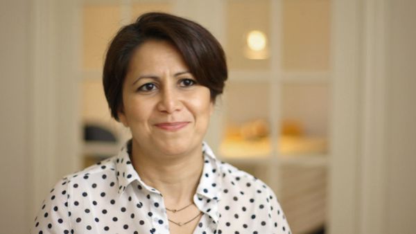 Til Middag Hos - Özlem Cekic
