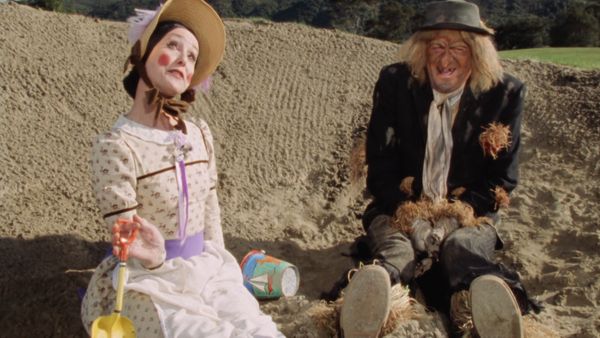 Worzel Gummidge Down Under - Worzel's Handicap