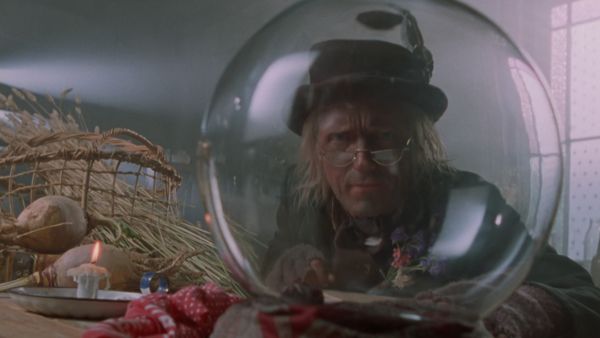 Worzel Gummidge Down Under - Worzel to the Rescue