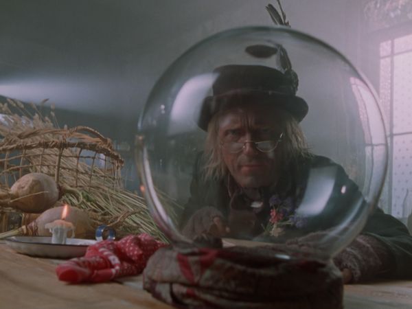 Worzel Gummidge Down Under - Worzel to the Rescue