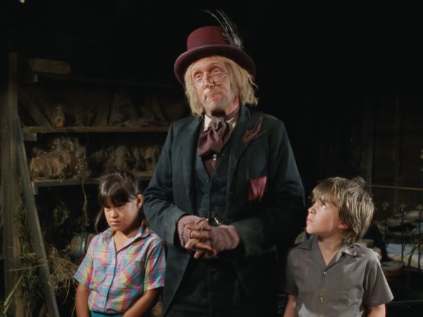 Worzel Gummidge Down Under - Them Thar Hills