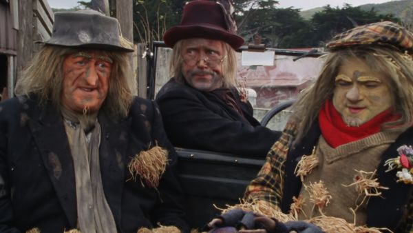 Worzel Gummidge Down Under - Weevily Swede