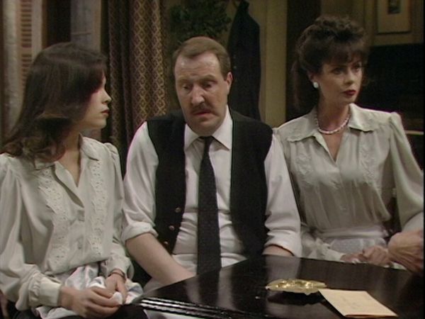 Allo 'Allo! - Sechs pralle Möpse