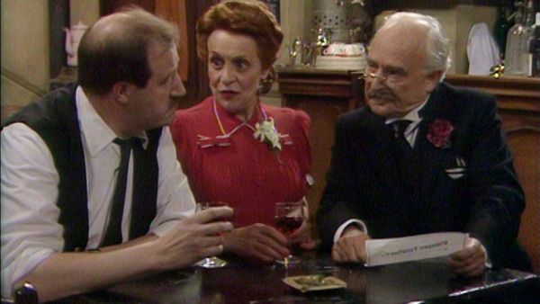 Allo 'Allo! - Zügig und stilvoll