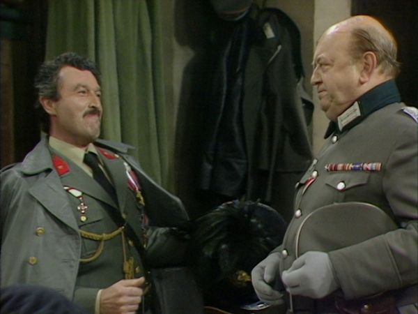 Allo 'Allo! - Ein Bodyguard für René