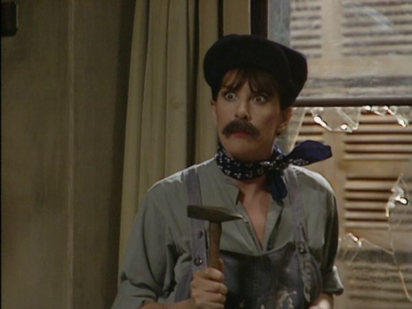 Allo 'Allo! - Explosive Plumpuddings
