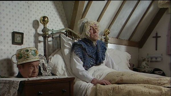 Allo 'Allo! - Emigration
