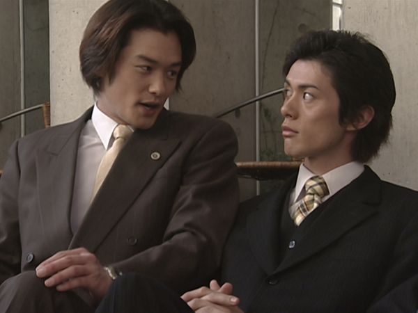 Kamen Rider Ryuki - La Felicidad del Espejo