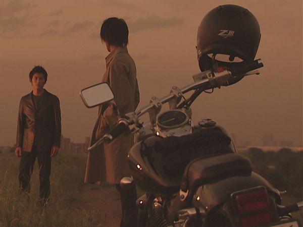 Kamen Rider Ryuki - Señal de Peligro
