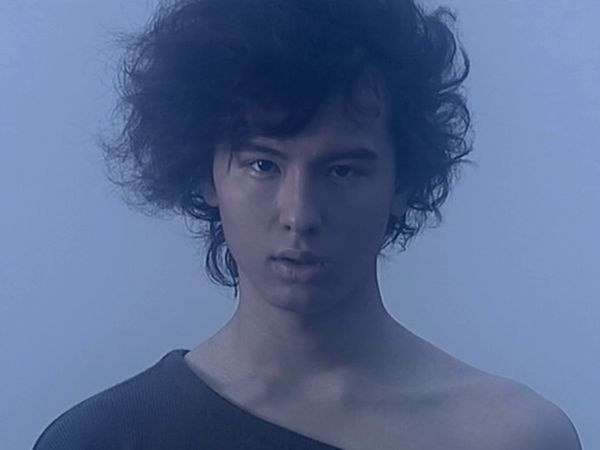 Kamen Rider 555 - Faiz - El Trébol de la Oscuridad