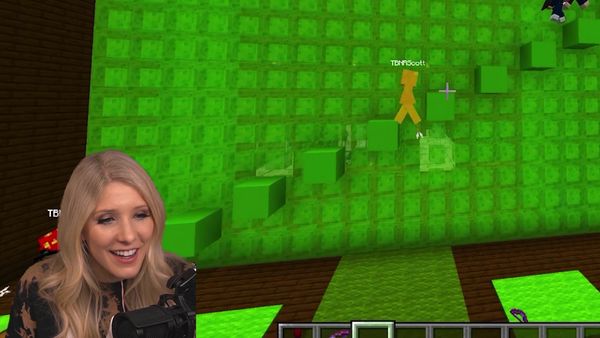 BriannaPlayz - Unspeakable Was Murdered in Minecraft / Trapped in my Nightmare