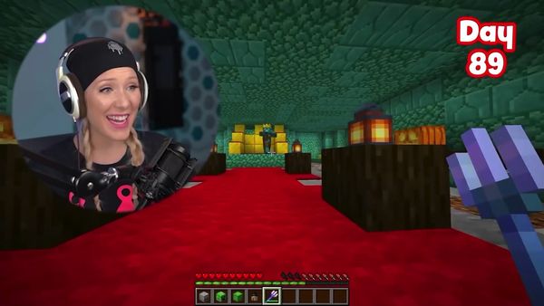 BriannaPlayz - Escaping the Deadliest Zombies in Minecraft: Part 2