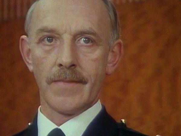 London's Burning - Episode 6
