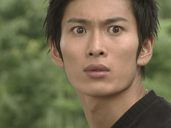 Kamen Rider Ryuki - Ella se Despierta del Coma