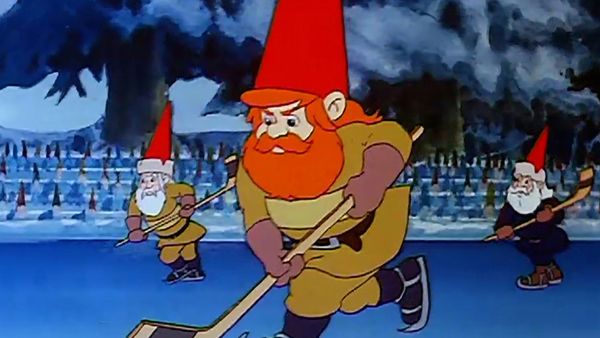 La Llamada de los Gnomos - El Partido de Hockey sobre Hielo