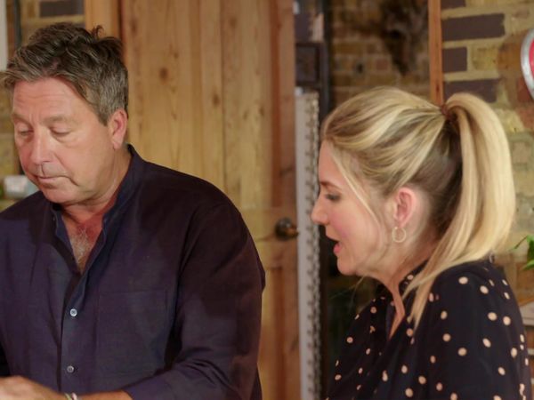 John and Lisa's Weekend Kitchen - Episode 1