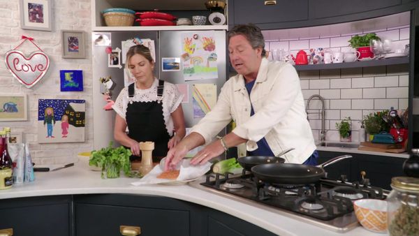 John and Lisa's Weekend Kitchen - Episode 5