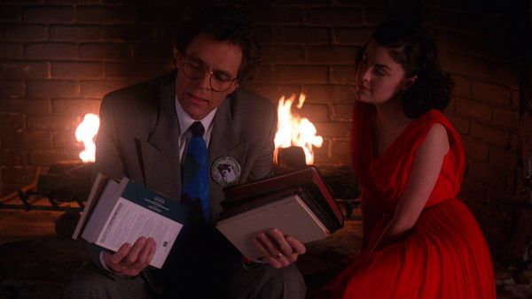 Twin Peaks - Miss Twin Peaks