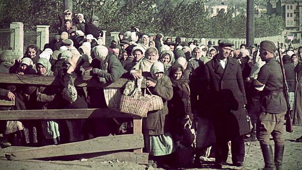 Inside Hitler's Killing Machine - The Nazi Camps - An Architecture of Murder