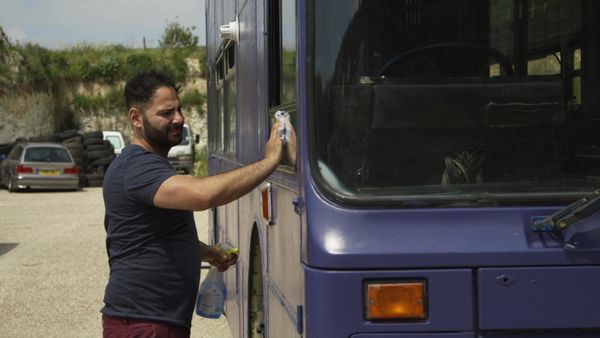 Posh Pawn - Episode 3